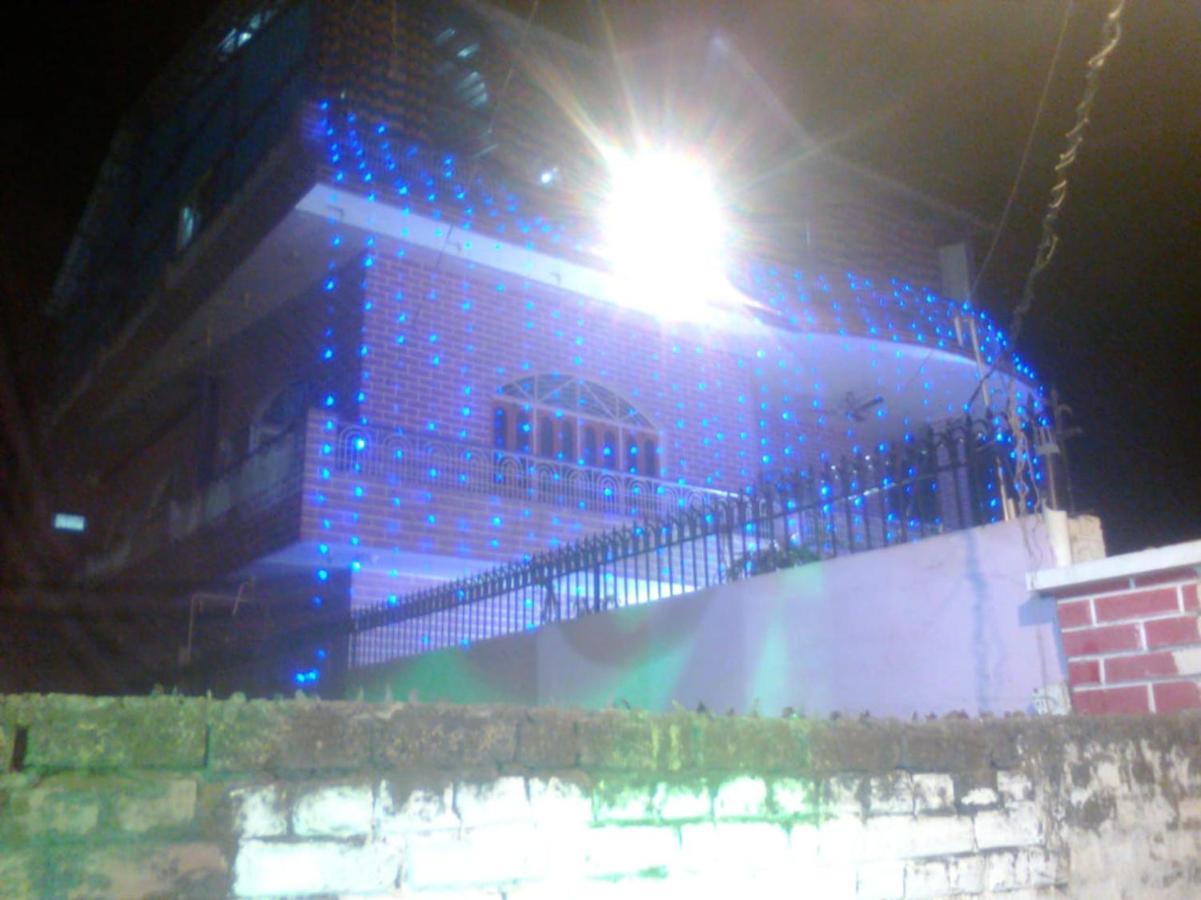Hotel Srishti Shelter Varanasi Exterior foto