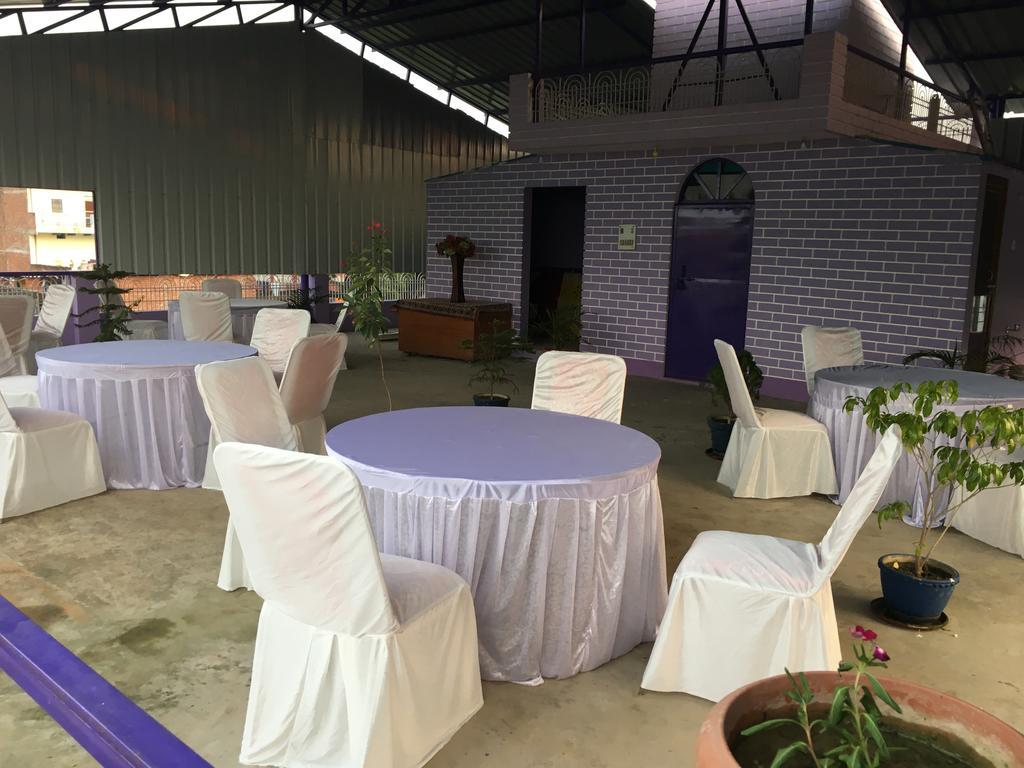 Hotel Srishti Shelter Varanasi Exterior foto